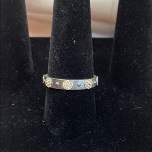 FREIDA ROTHMAN Pavé Medallion Ring Size 9 - NEW $175 MSRP